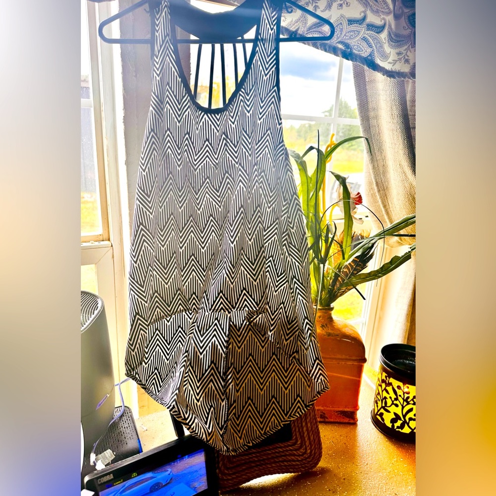 Body Central dressy tank